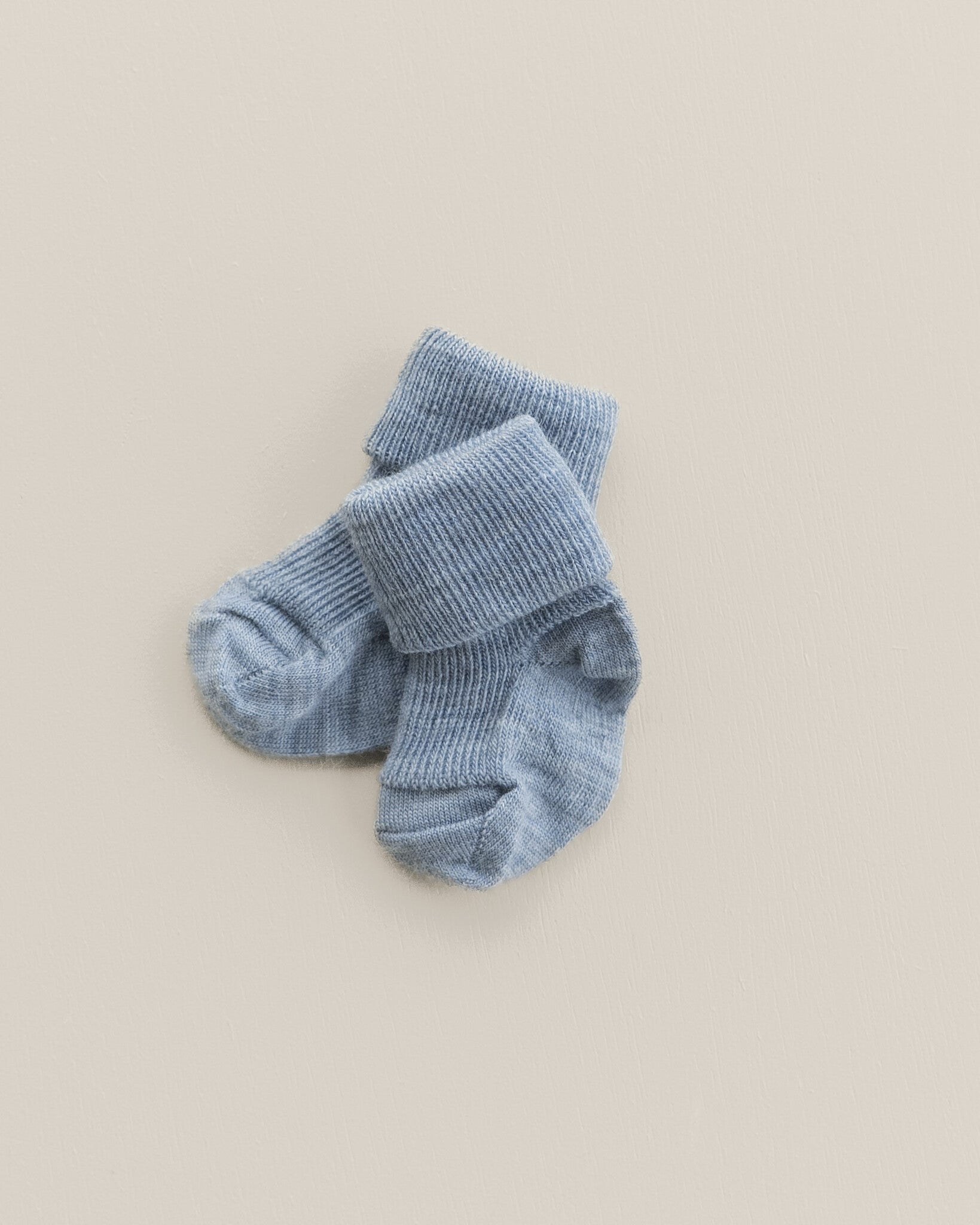 Tiny rib babbysokken van wol - nila