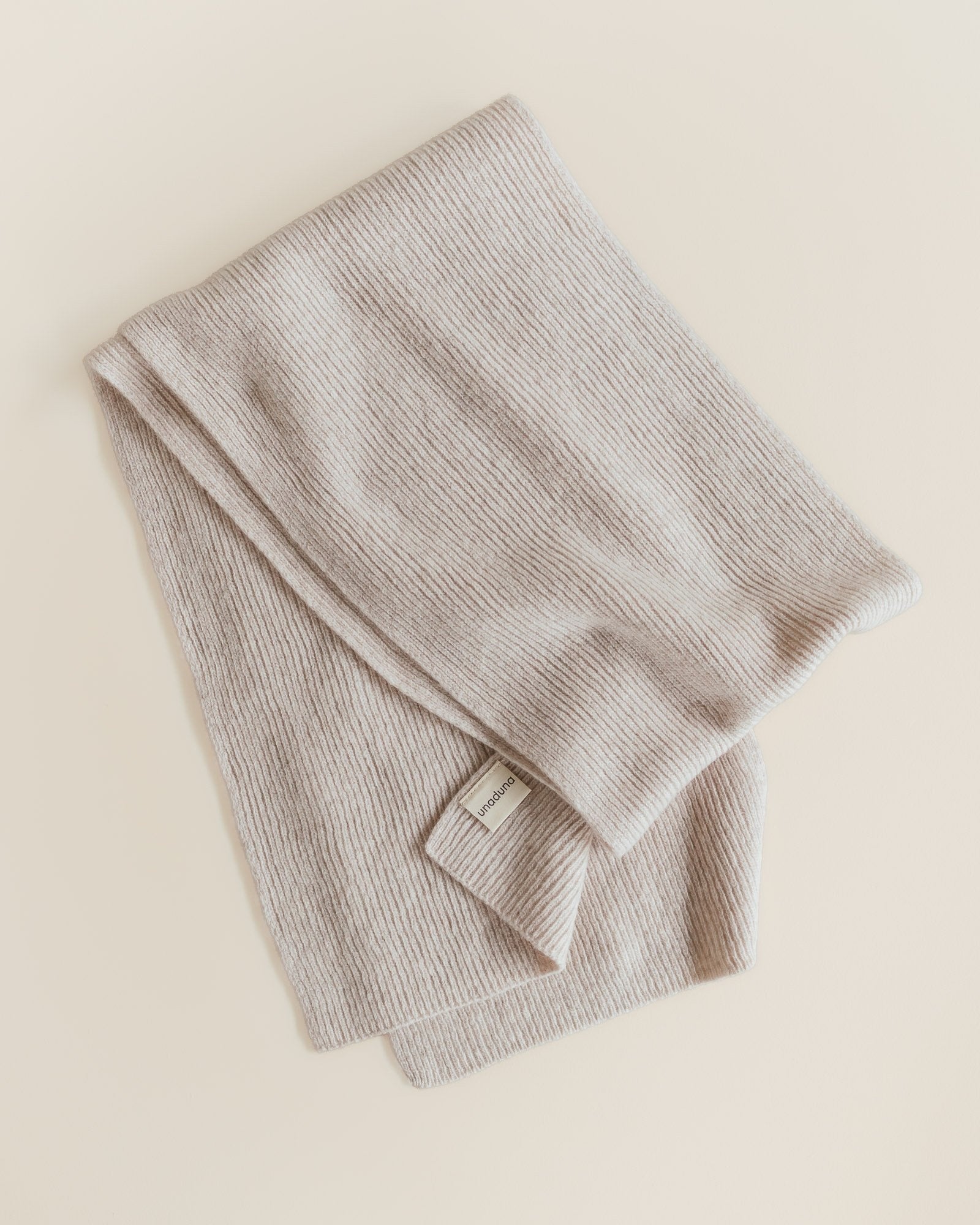 unaduna-aw25-web-4