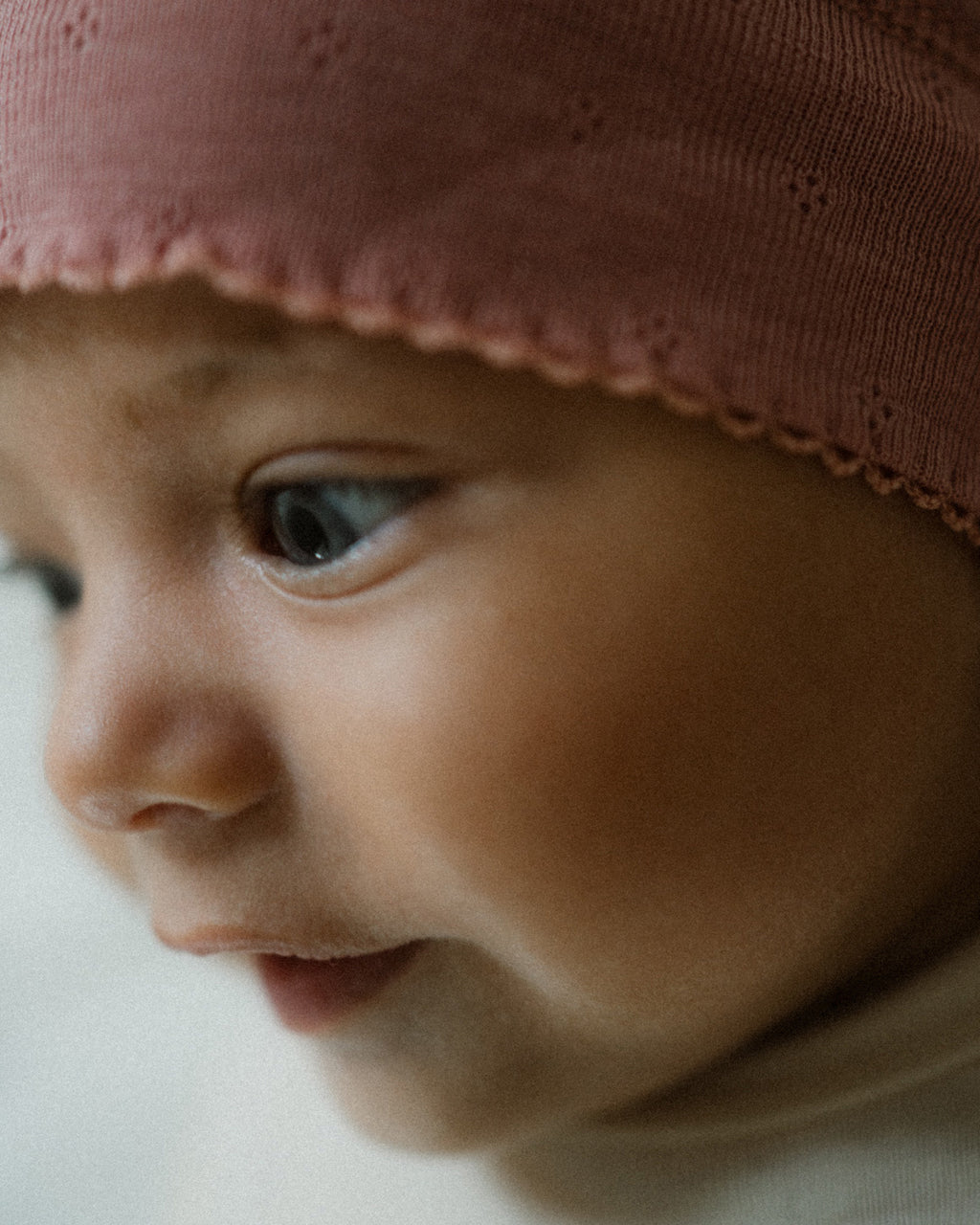 Unaduna-beanie-wool-silk-pointelle-cameo-rose