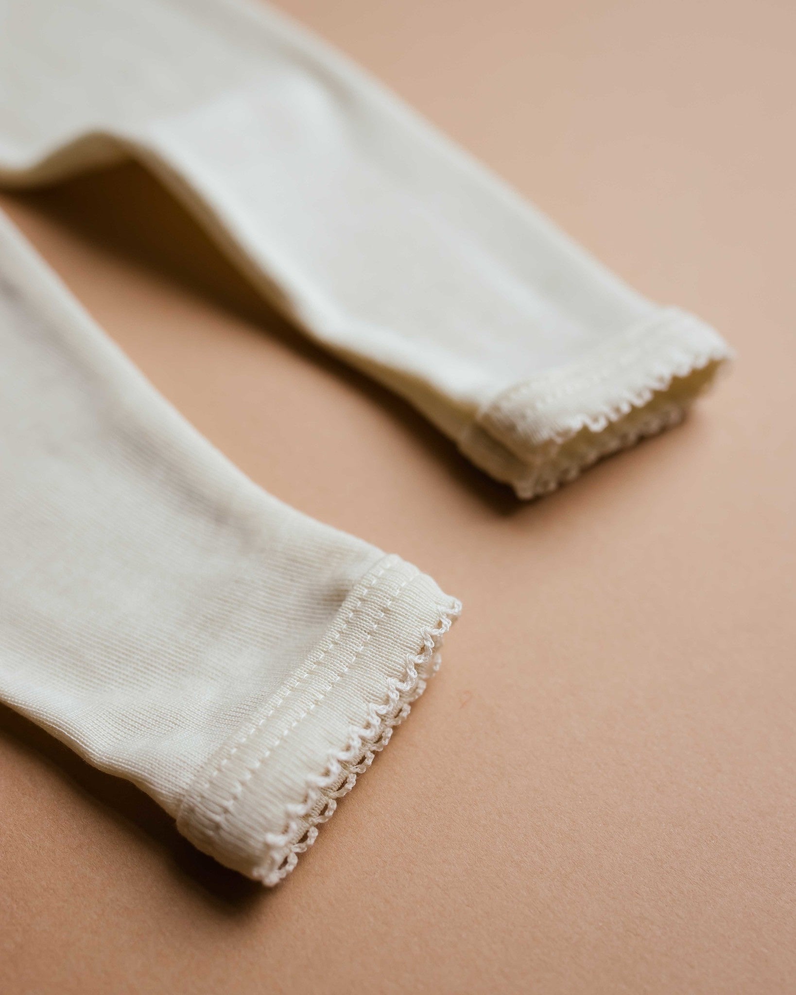 unaduna-legging-baby-crochet-edge-natural