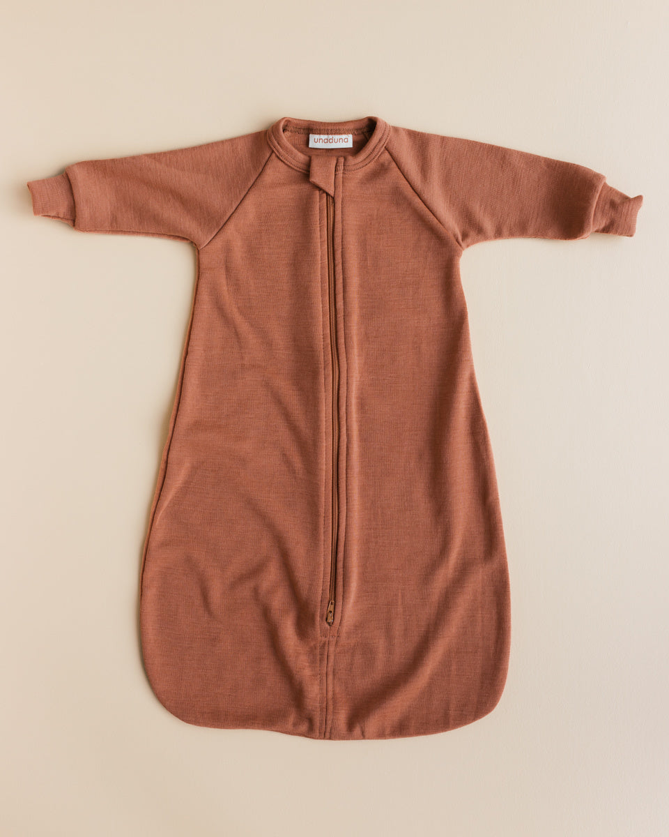 unaduna-slaapzak-van-merino-wol-sienna-clay